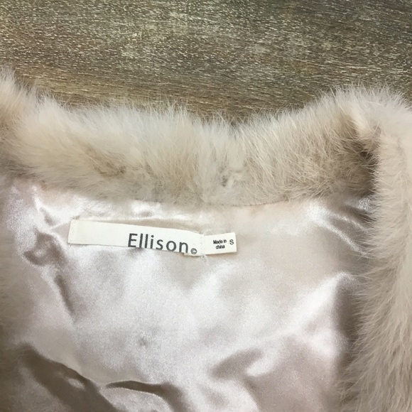𝅺ELLISON Luxurious Rabbit Fur Vest Size Small - Picture 5 of 7